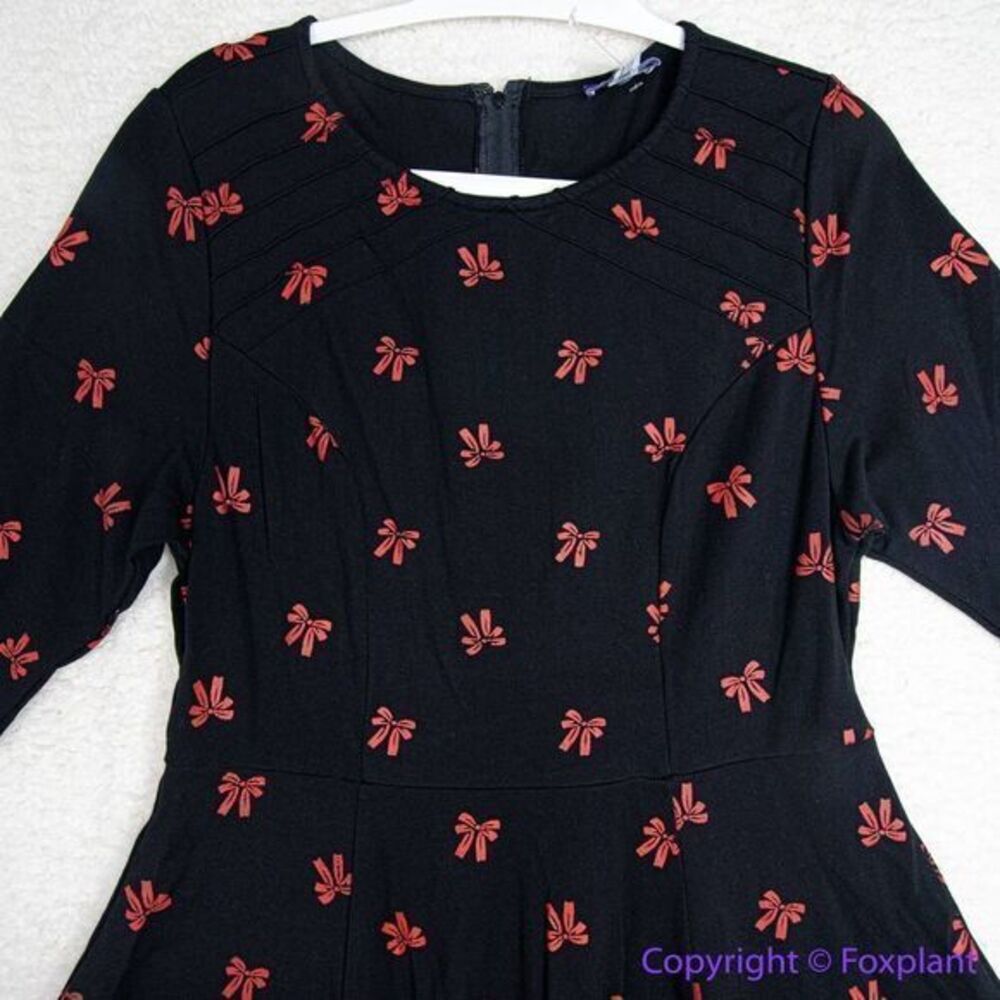 Unique Vintage Black & Red Bows Print Stephanie Fit & Flare Dress, 3X - Picture 4 of 16